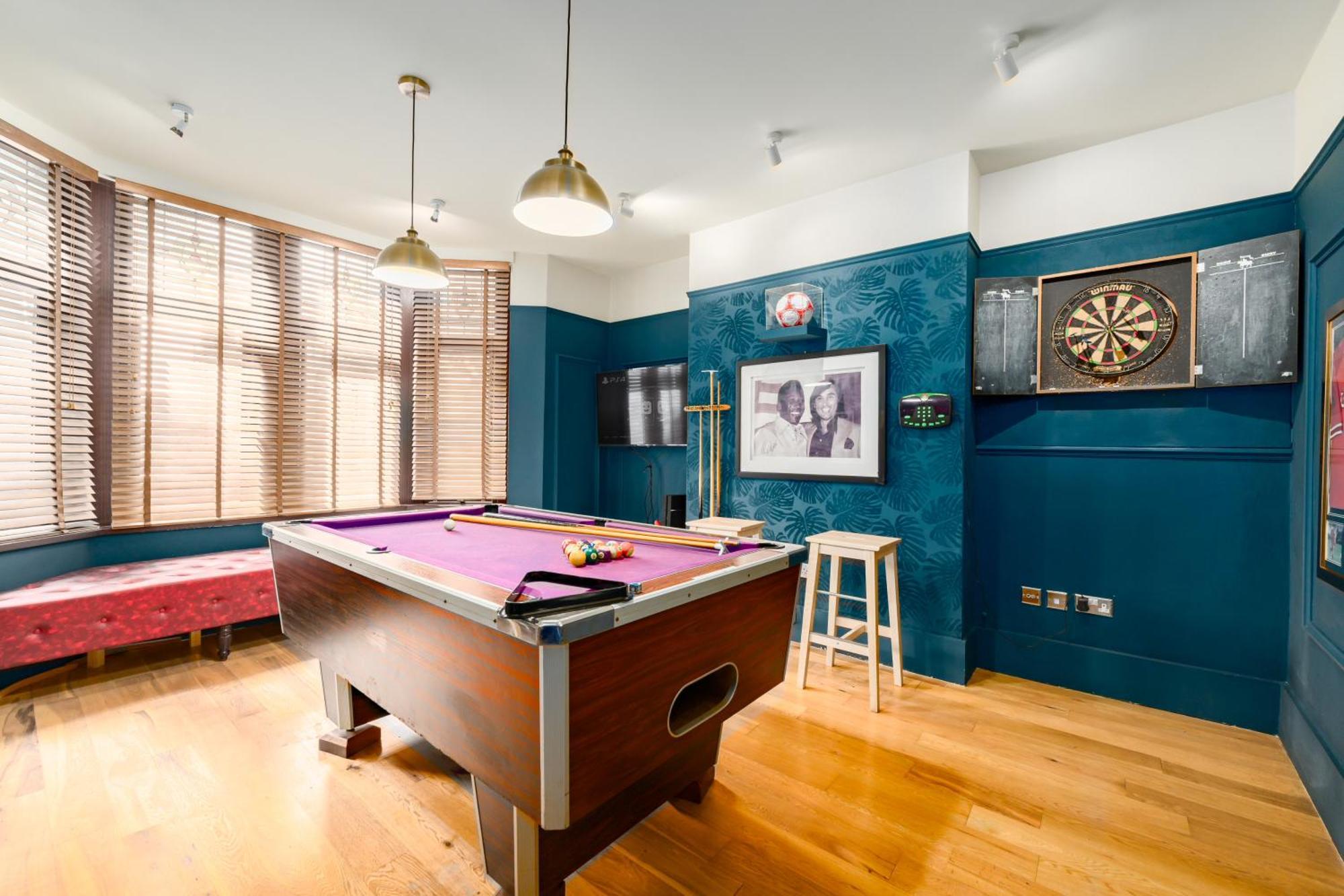 City Retreat, Spacious 4 Bed House, Games Room, Parking, Hot Tub & Bbq Cardiff Zewnętrze zdjęcie