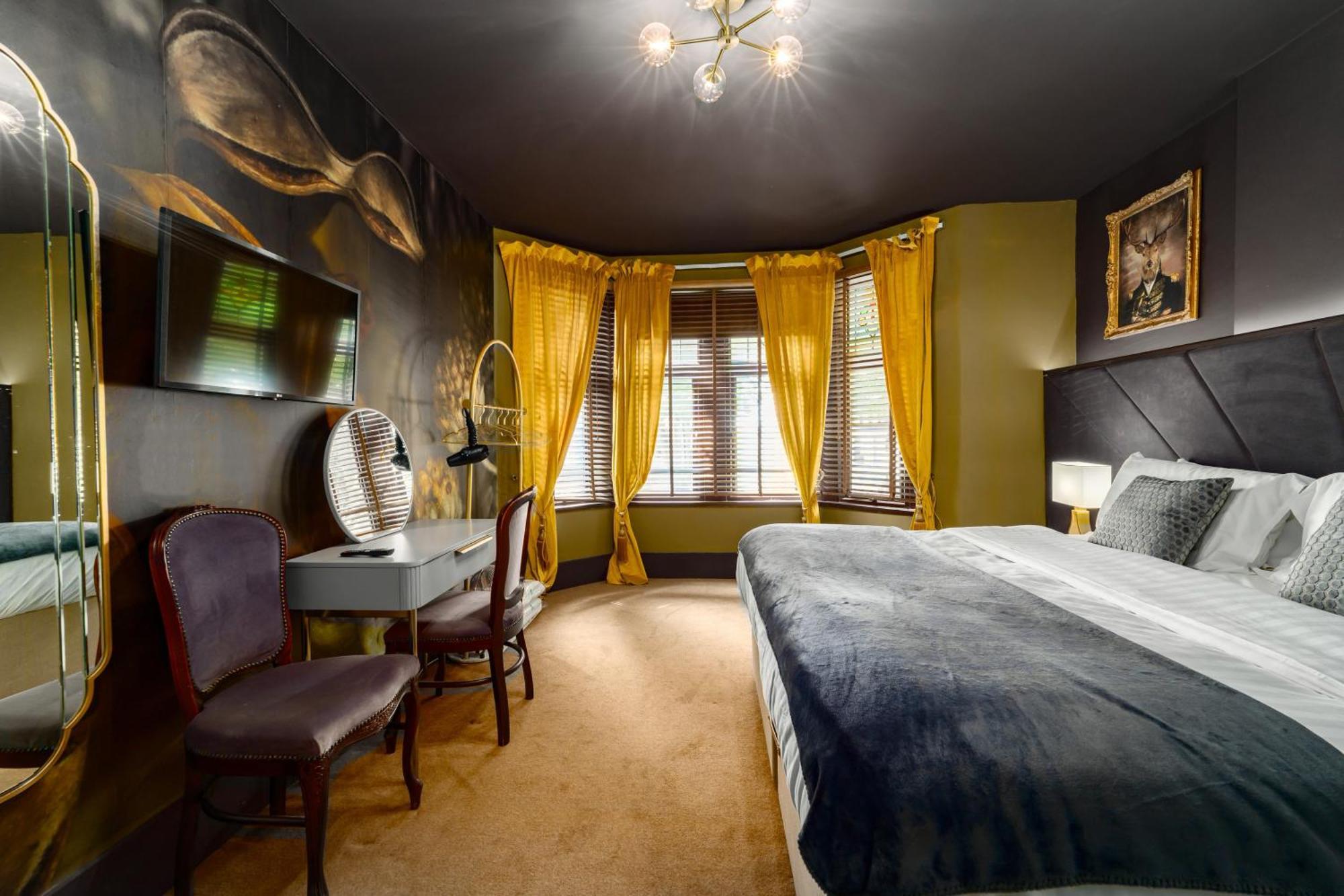 City Retreat, Spacious 4 Bed House, Games Room, Parking, Hot Tub & Bbq Cardiff Zewnętrze zdjęcie